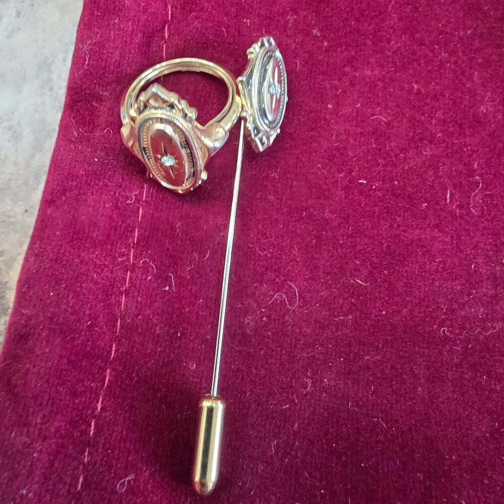 Avon 70's Kensington Ring and Pin